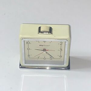 Vintage Classic China Skitimer Quartz Enamel & Metal Mechanical Alarm Clock